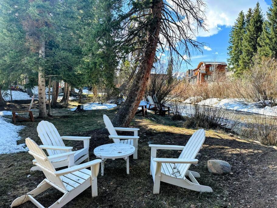 Winter Haus, Winter Park 2 Bedrooms Corner Unit W Outdoor Patio Walking Distance To The Center Of Town المظهر الخارجي الصورة